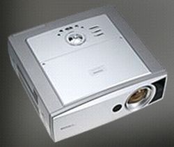 Toshiba TDP-TW355U - projektor bez kabli 8