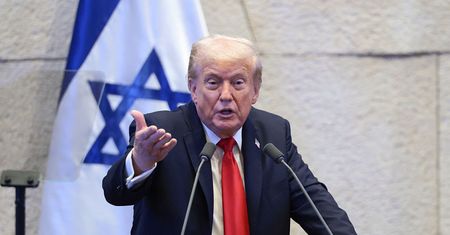 "Katastrofa". W Izraelu krytykują porozumienie Trumpa z Iranem