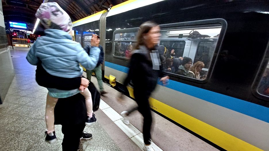 Zmiana czasu na zimowy 2025