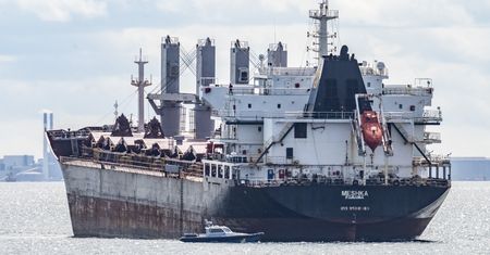 Statek płynął do rosyjskiego portu. Osiadł na mieliźnie na Bałtyku