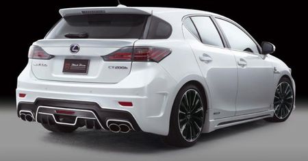 Biały lakier i czarny bizon - Lexus CT 200h w wydaniu Wald International