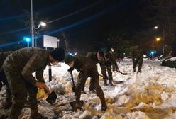 Hiszpania. Pogoda w Madrycie. Żołnierze chwycili za łopaty