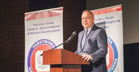 Konferencja pn. „Współczesne zagrożenia dzieci i młodzieży”