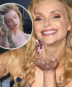 Zapozowała nago. Zasłoniła się jedynie legwanem