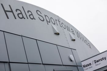 Rolki znikają, pojawią się łyżwy. Hala Sportowa Wilda szykuje się na zimę