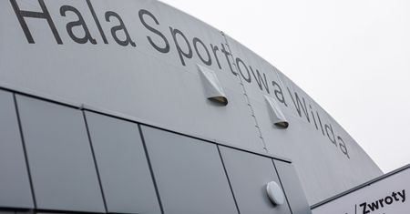 Rolki znikają, pojawią się łyżwy. Hala Sportowa Wilda szykuje się na zimę