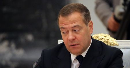 Miedwiediew o pojmaniu Maduro. "Nielegalne, ale bronią interesu"