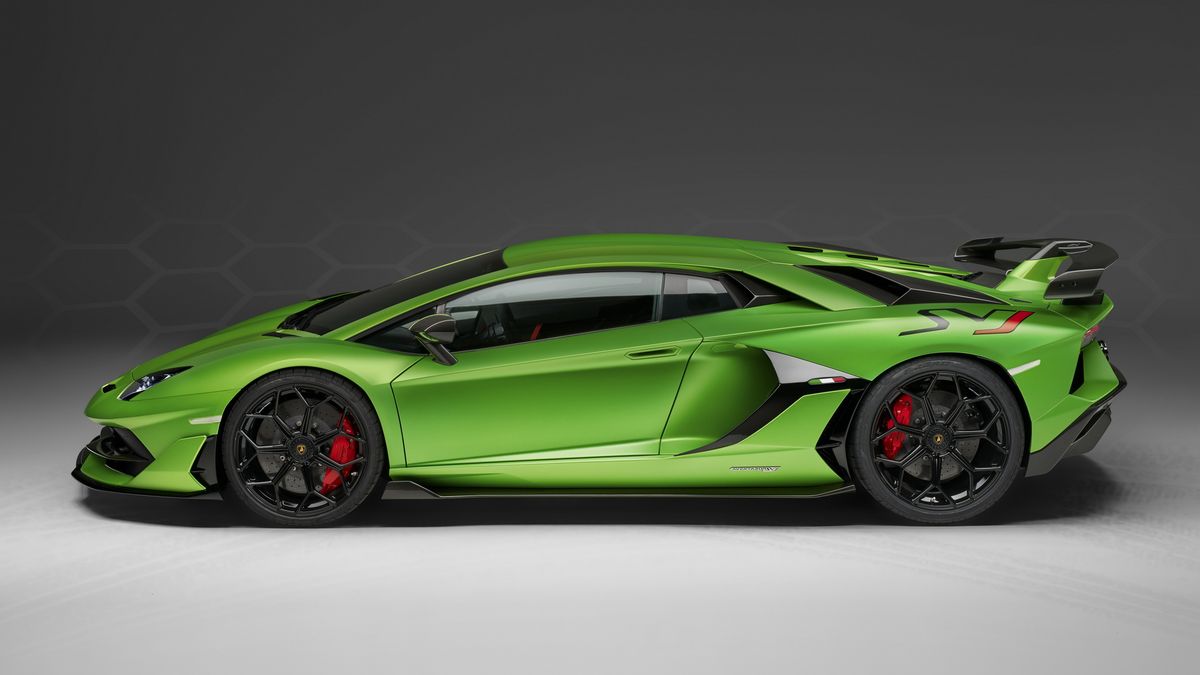 Lamborghini odradza przejażdżki do czasu uporania się z problemem.