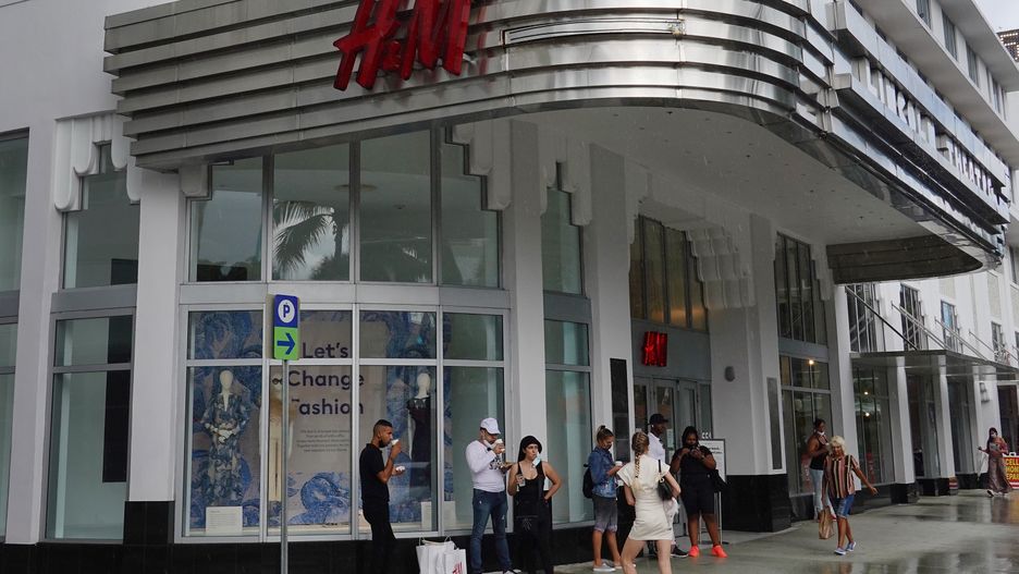 H&M