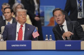 Pochwalny SMS do Trumpa. Szef NATO się tłumaczy