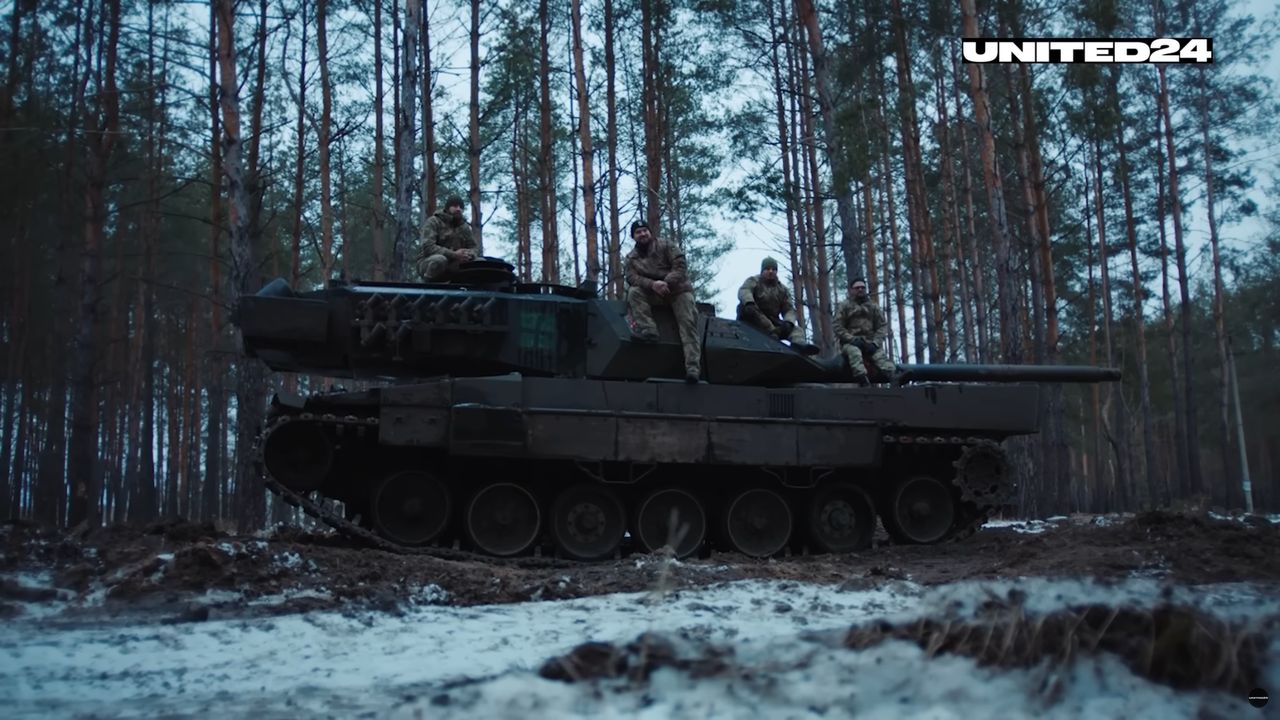 Ukrainian crew of the Leopard 2A6 tank.