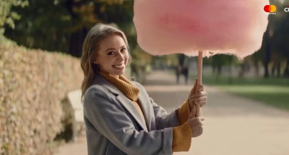 Mastercard i City Handlowy „Nie oceniają tego, co kupujesz”