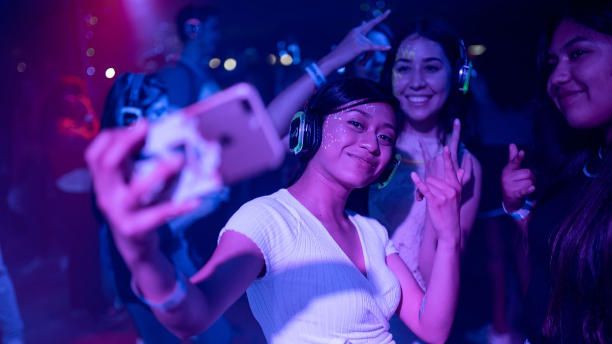 TikTok to serwis popularny głównie wśród nieletnich