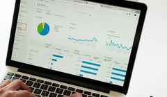 Reklama online w Polsce w 2025 r. warta 10,9 mld zł. Coraz ważniejszy SEM