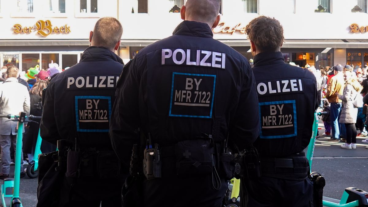 Policemen In Nuremberg
A group of police officers from Bavaria, Germany, patrols in Nuremberg, Middle Franconia, Germany, on March 2, 2025. They wear black uniforms with POLIZEI markings and identification codes. (Photo by Michael Nguyen/NurPhoto via Getty Images)
NurPhoto
bavarian authorities, bavaria police, community engagement, carnival attacks, carnival parade, costumes, crowd management, bavaria police officer, community safety, carnival bavaria, bavarian security, bavarian safety, bavarian police, civil security, carnival parade nuremberg, barriers, access control, authorities, cultural event, community spirit, citizens, attacks, cultural heritage, checkpoints, blockade access road, bavarian city scene, carnival culture, bavarian patrol, 110, counter-extremism, carnival parade bavaria, carnival germany, carnival nuremberg, bavaria police men, carnival event, deployment, counterterrorism, contingency plans, bavarian governance, carnival, carnival parade germany, bavarian law enforcement