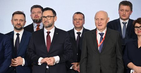 Kompan Kaczyńskiego zapytany o odwołanie Obajtka. Nie mógł znaleźć odpowiedzi