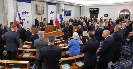 Ustawa incydentalna. Jest decyzja Senatu