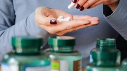 Witaminy i suplementy ważne dla kobiet. Przyjmuj po 30. roku życia