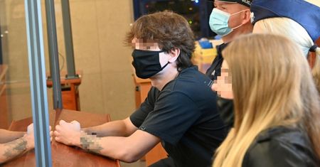 Kamerzysta WYCHODZI na wolność! Patoyoutuber usłyszał też kolejny zarzut