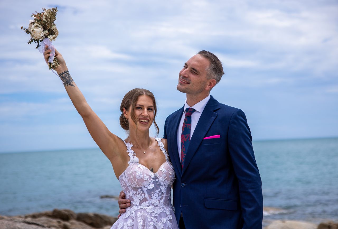 8 milionów singli i narastająca samotność. Dlaczego obsesja "red flagów" niszczy nasze szanse na związek?