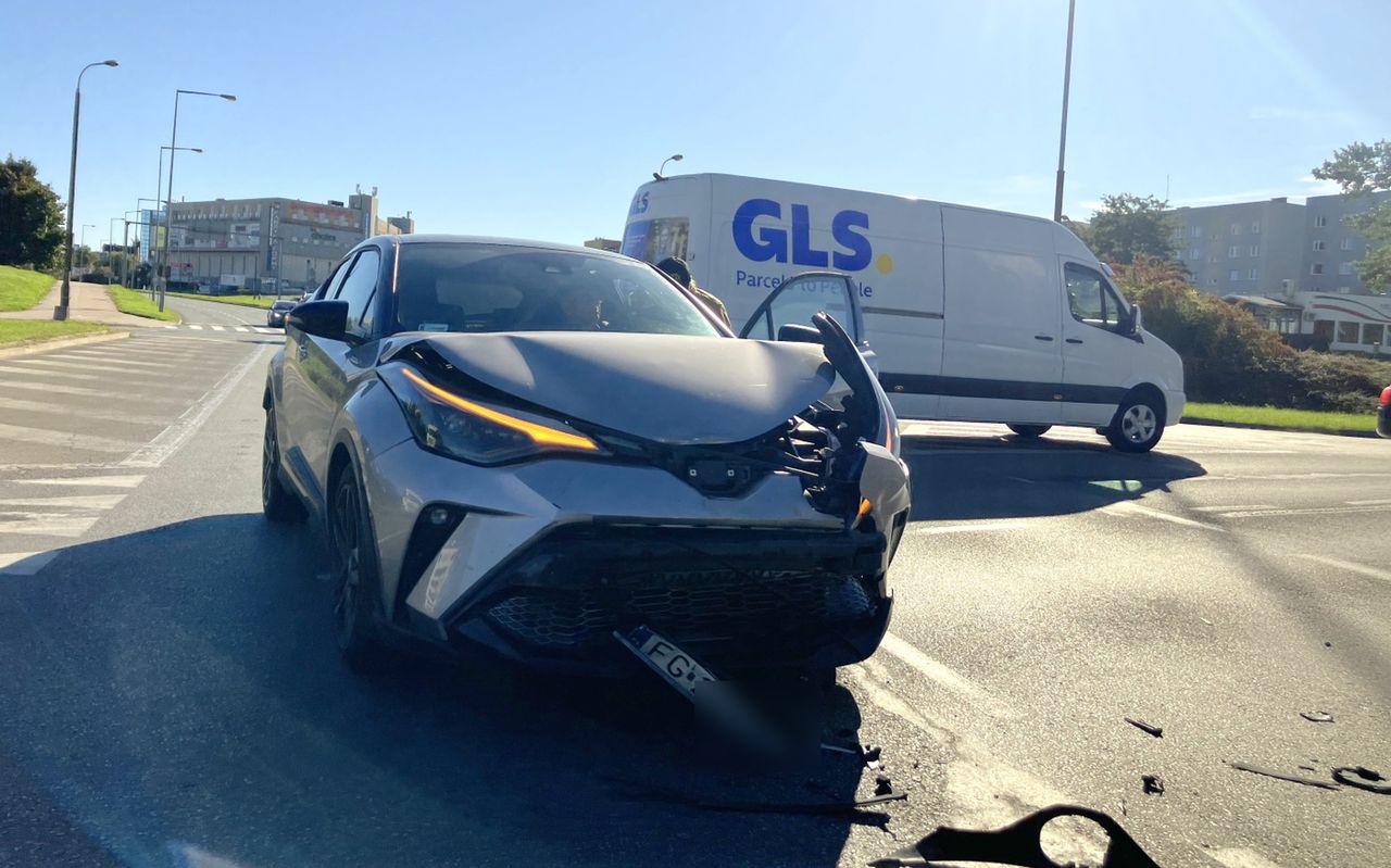 Gorzów: Wypadek na rondzie Górczyńskim. Opel wymusił pierwszeństwo