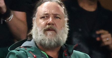 Śmierć na pokładzie samolotu. Russell Crowe w żałobie