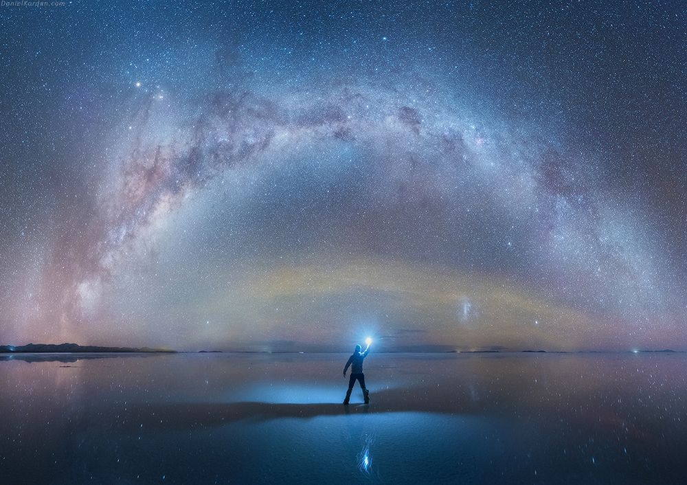Daniel Kordan i jego bajeczna gwiezdna tęcza, którą sfotografował na odludnych terenach Boliwii 2