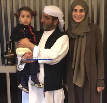 Zeynab Javadli i szejk Saeed bin Maktoum z córką w 2018r