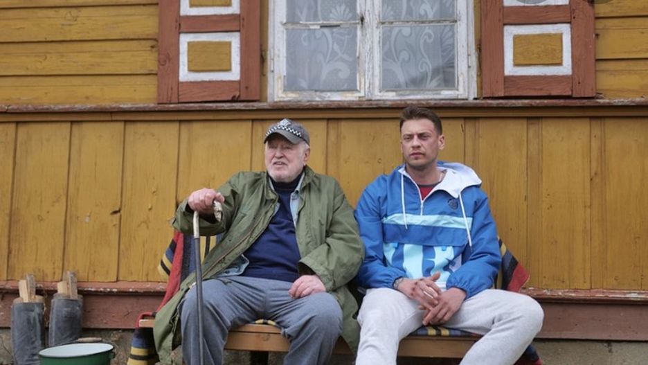Jan Nowicki w swoim ostatnim filmie "Życie w błocie się złoci"