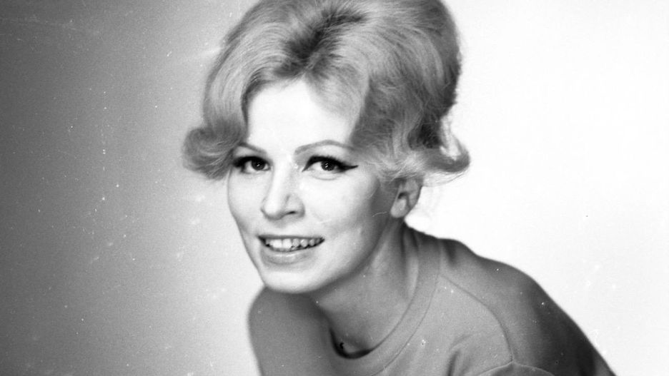 Zajrzyjcie do naszej galerii i zobaczcie, jak dziś wygląda Irena Karel, która ma już 81 lat &gt;&gt;&gt;