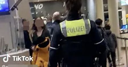Zamieszki w Niemczech. Niebezpieczny trend tiktokowy doprowadza do zadym