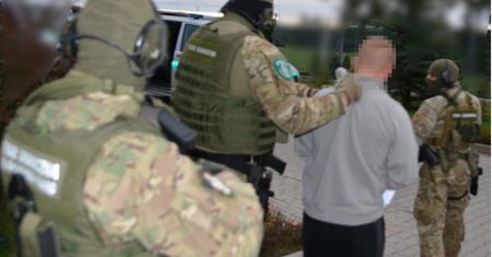 Grupa przemytników papierosów rozbita. Wcześniej taranowali samochody Straży Granicznej