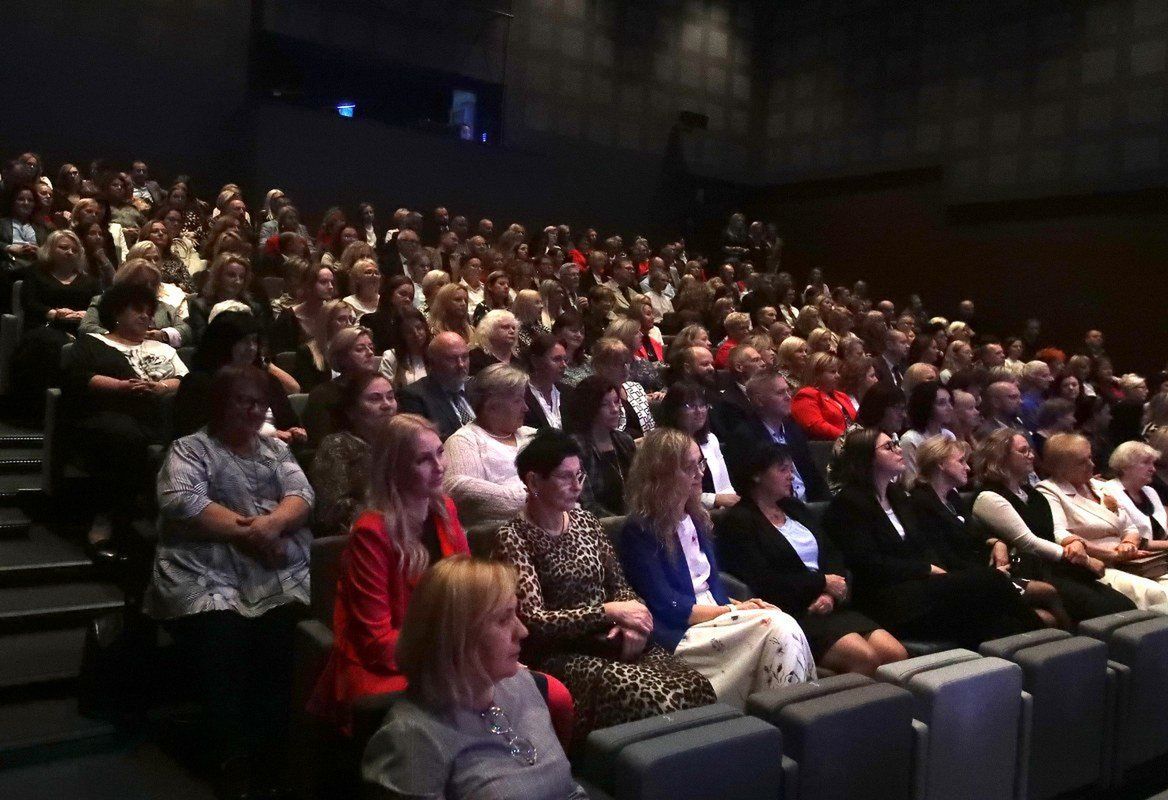Nagroda Prezydenta z okazji Dnia Edukacji Narodowej
