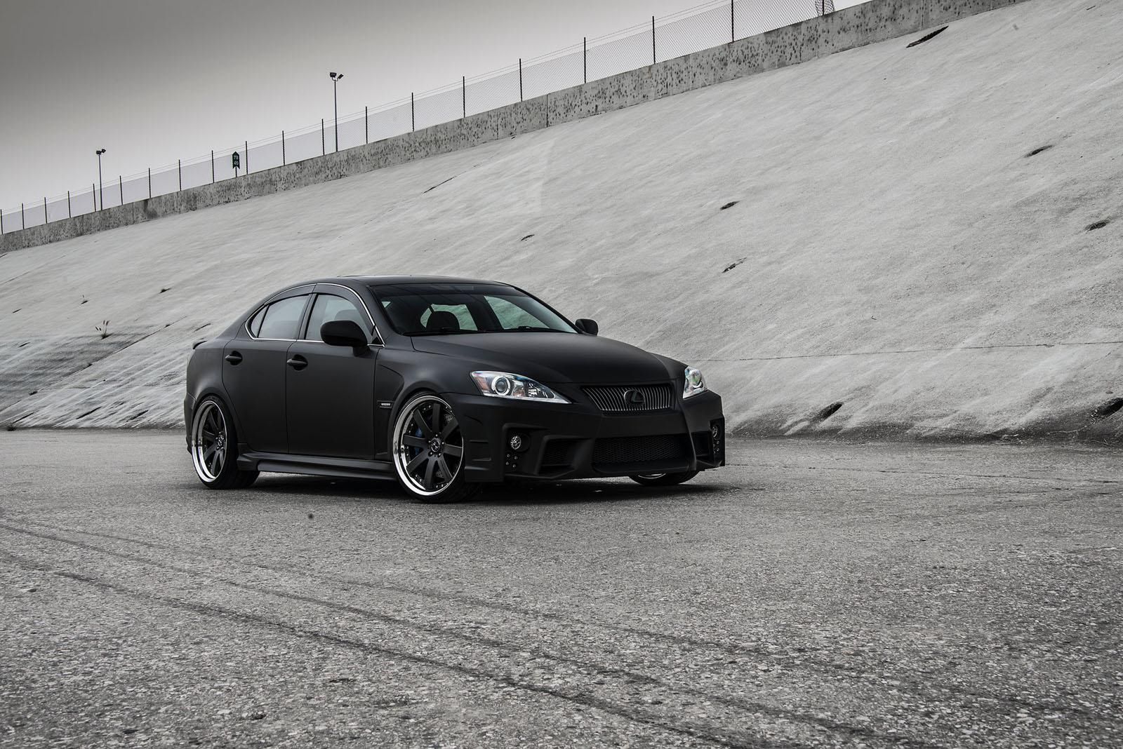 Lexus Atigehch