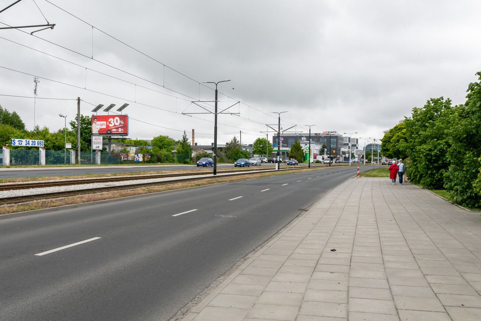 Na ul. Fordońskiej przejścia przy mostach Kazimierza Wielkiego i Bałtycką dzieli ok. 700 metrów.