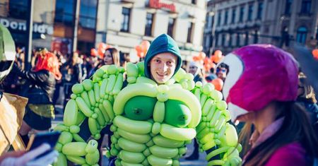Korowód studencki przeszedł ulicami Lublina. Szukajcie siebie na zdjęciach