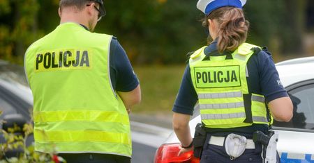 Policjanci pójdą oddać krew i wezmą dwa dni wolnego. Protest trwa, MSWiA reaguje