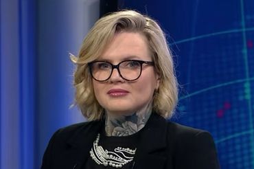 Karolina Opolska w studiu TVP Info