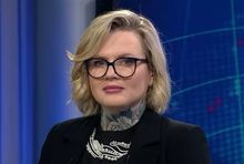 Karolina Opolska w studiu TVP Info