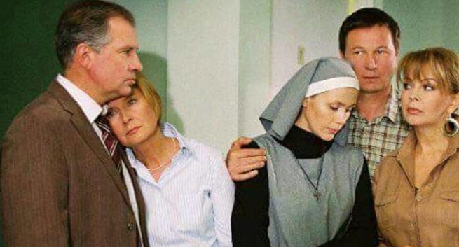 Kto dzisiaj ogląda „Klan”? Zapytaliśmy twórczynię profilu promującego serial na Instagramie oraz badaczkę popkultury