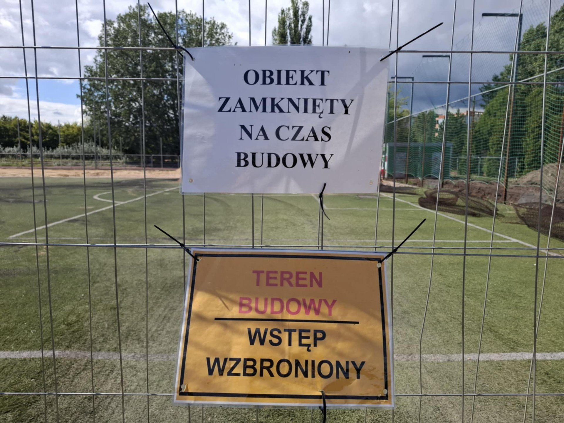 Remont orlika na Widzewie