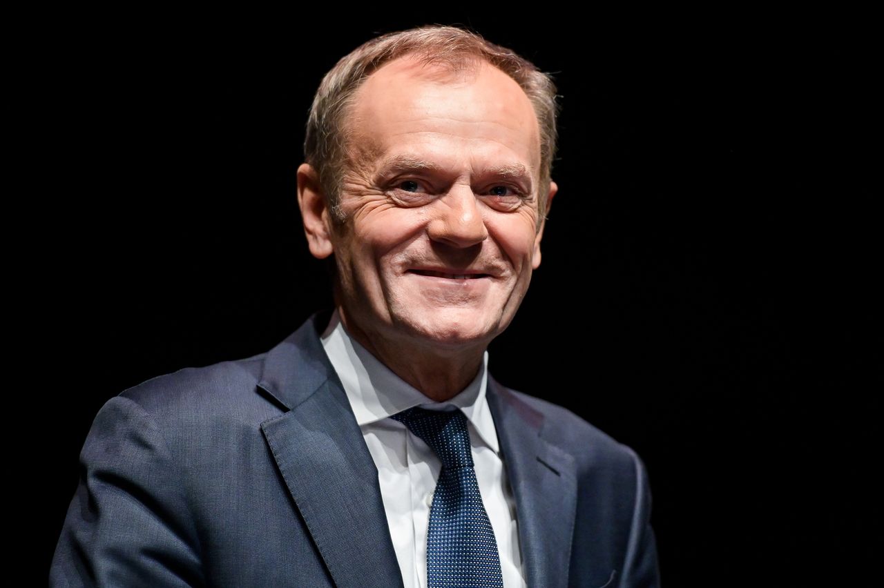 Donald Tusk korzysta z nietypowego środka transportu. "Nigdy więcej służbowej limuzyny"