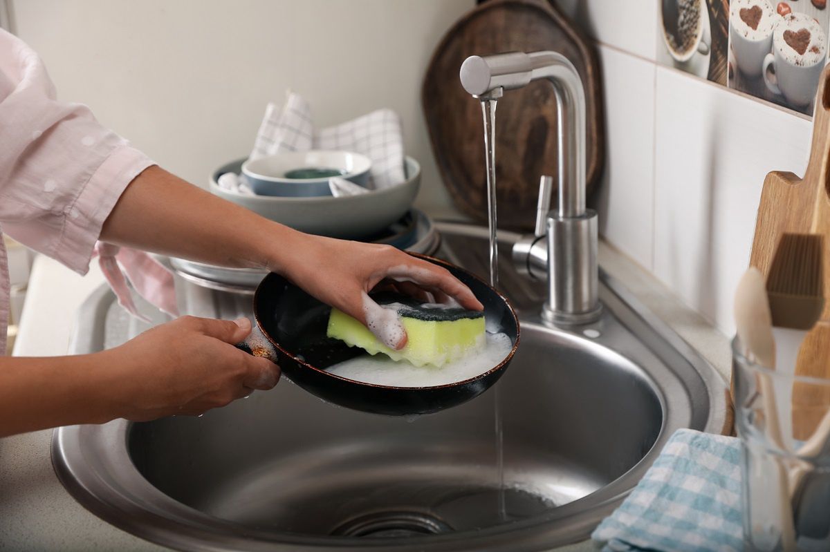 Just a drop will do. In no time, you will scrub even the most neglected pan.