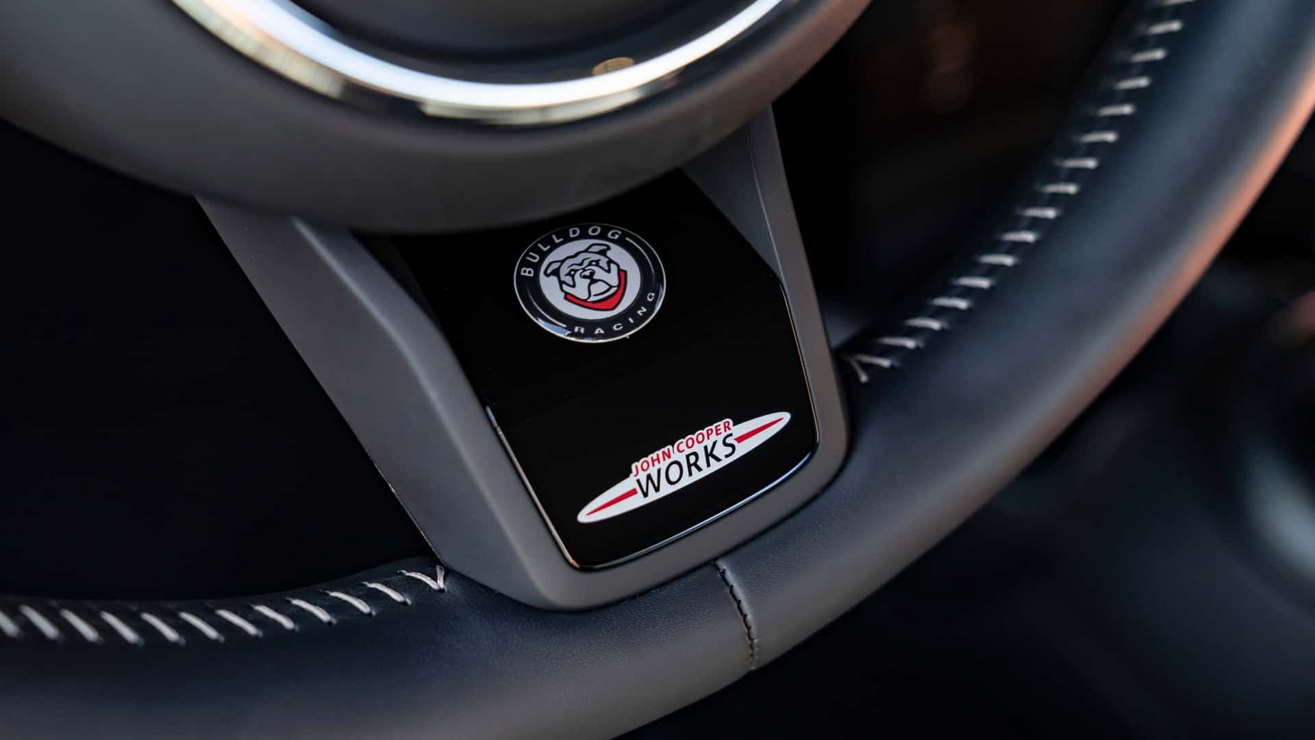 Mini John Cooper Works Bulldog Racing Edition