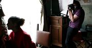 Światło błyskowe w fotografii mody. Jaki sprzęt wybrać? [poradnik]