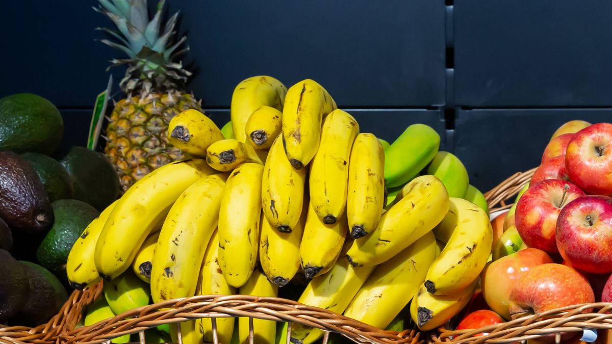 Nie wszystkie banany nadają się do jedzenia. Profesor mówi, którego koloru unikać