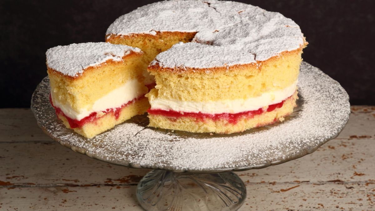 Victoria Sponge Cake