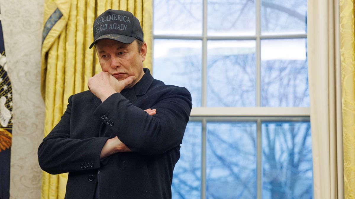 Trump To Order Federal Job Cuts As Part Of Musk's Downsizing
Elon Musk, chief executive officer of Tesla Inc., in the Oval Office of the White House in Washington, DC, US, on Tuesday, Feb. 11, 2025. Trump signed an executive action on Tuesday that orders agency heads to coordinate with Musk's Department of Government Efficiency to "significantly reduce the size of the government" and "limit hiring to essential positions." Photographer: Aaron Schwartz/CNP/Bloomberg via Getty Images
Bloomberg
2025uspolitics, north american, u.s. government, us, united states of america, the white house, americas, government news, u.s.a., american, executive order signing