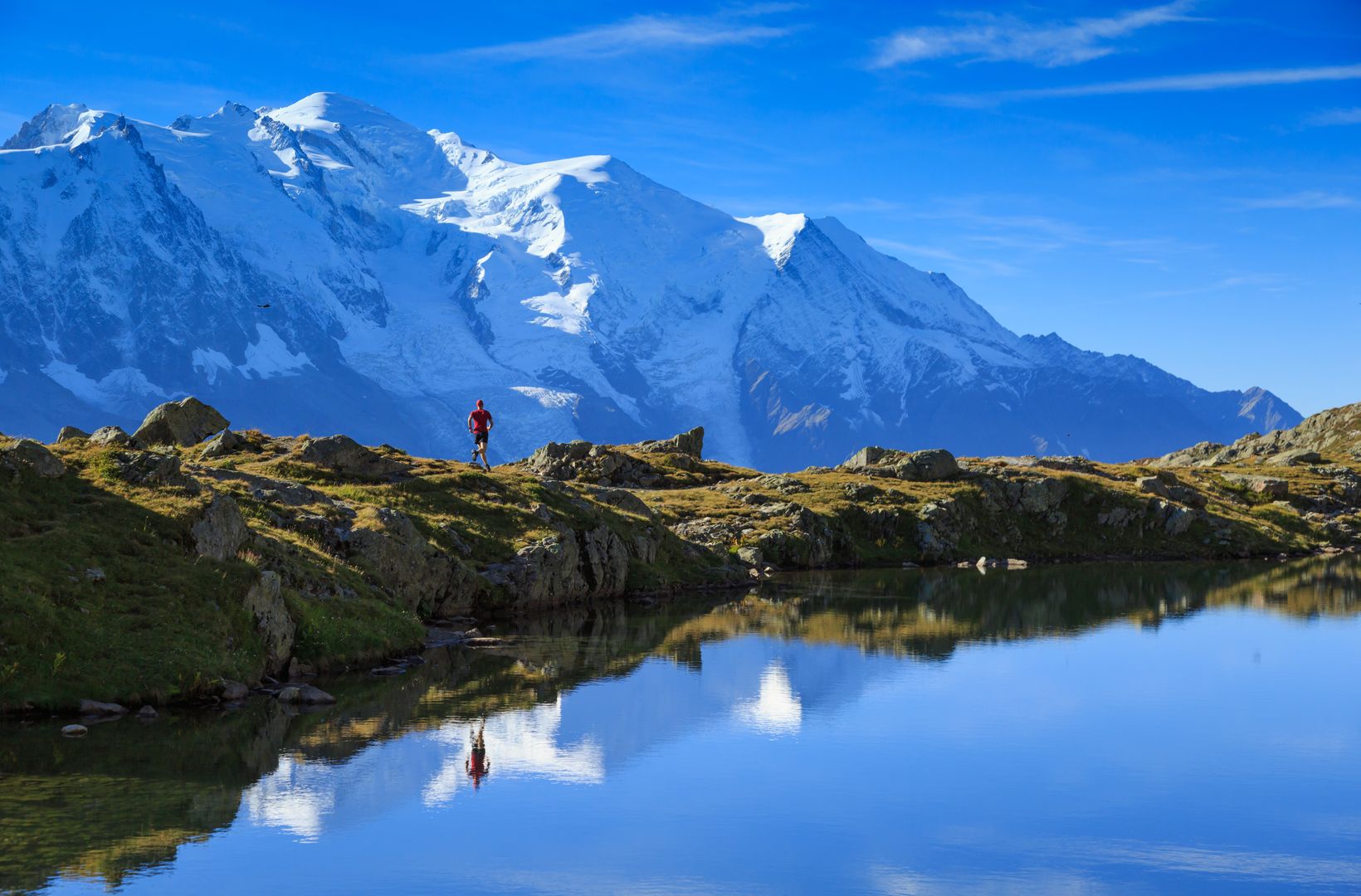 Lac De Chéserys, w tle Mont Blanc     