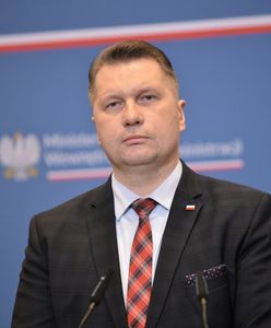 Czarnek mówi, co będzie w podręczniku do drugiej klasy HIT